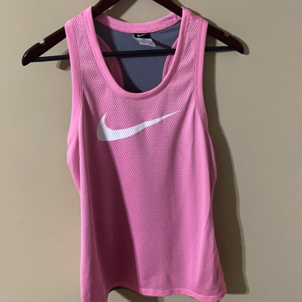 NIKE Reversible Women’s Sz M Basketball Tank